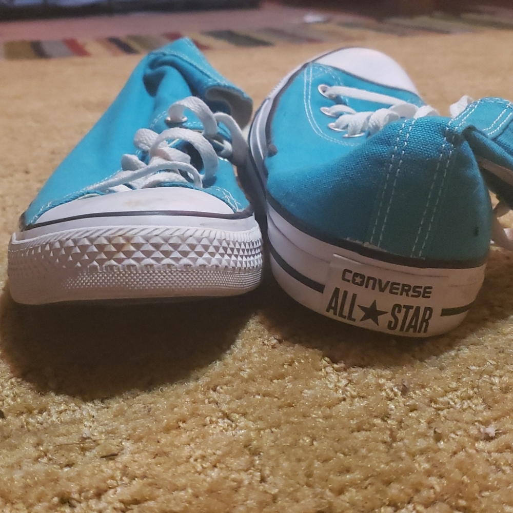 Turquoise Converse All Stars - Picture 3 of 3